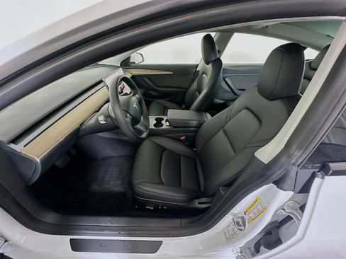 Used 2023 Tesla Model 3 Standard Range RWD image 13