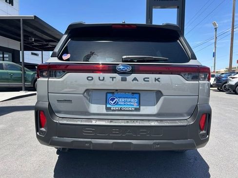 Used 2026 Subaru Outback Limited AWD/4WD image 4