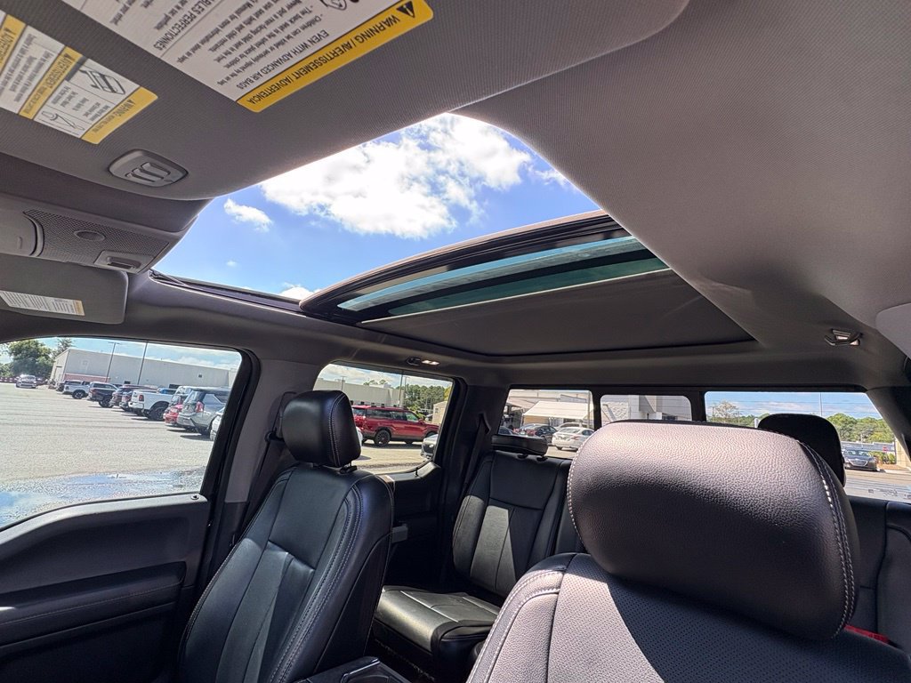 Used 2018 Ford F150 Lariat w/ Equipment Group 502A Luxury AWD/4WD image 11