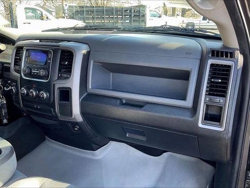 Used 2014 RAM 1500 Express AWD/4WD image 17