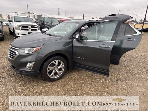 Used 2018 Chevrolet Equinox Premier image 25