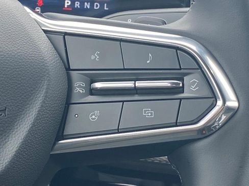 New 2026 Chevrolet Equinox LT w/ Convenience Package II FWD image 9