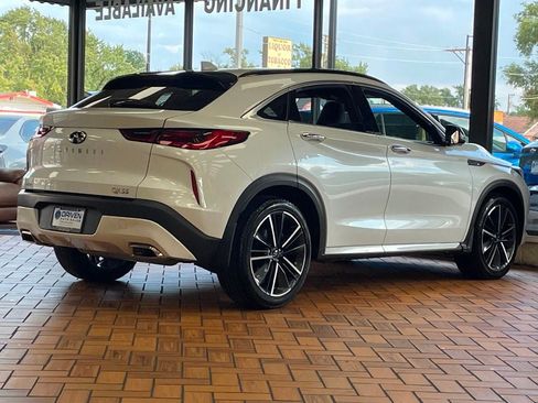 Used 2023 INFINITI QX55 Essential AWD/4WD image 17