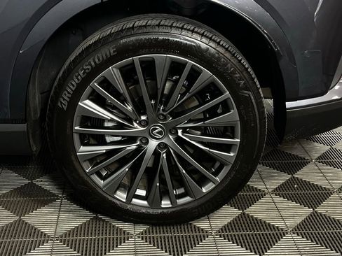 Used 2025 Lexus RX 450h AWD w/ Convenience Package image 35