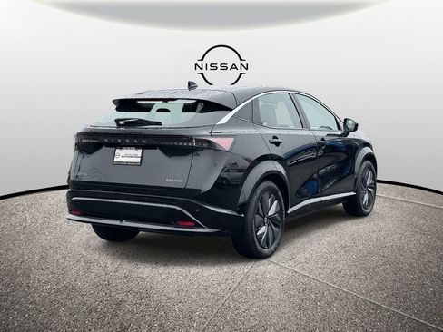 Certified 2024 Nissan Ariya FWD image 5