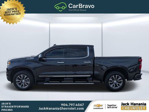 Certified 2022 Chevrolet Silverado 1500 High Country w/ Technology Package AWD/4WD image 6