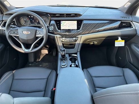 New 2025 Cadillac XT6 Premium Luxury w/ Technology Package image 15