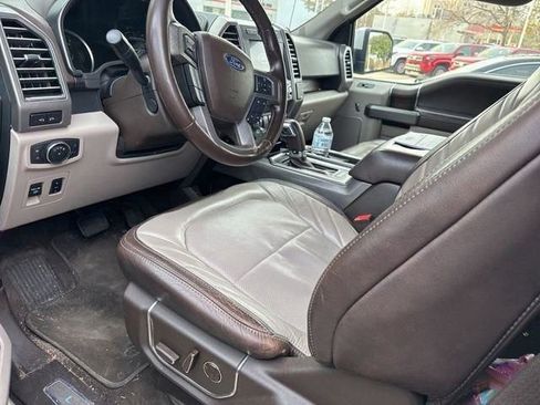 Used 2019 Ford F150 Limited w/ Trailer Tow Package image 17