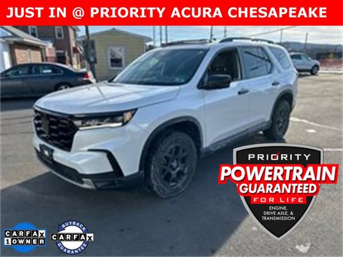 Used 2025 Honda Pilot TrailSport image 1