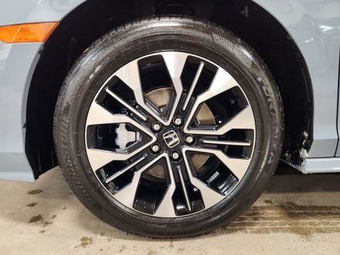 Used 2025 Honda Odyssey Elite image 10