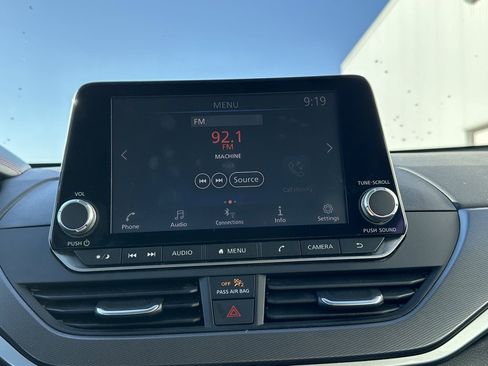 Used 2023 Nissan Altima 2.5 SR image 16