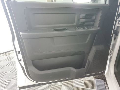 Used 2017 RAM 2500 Tradesman w/ Chrome Appearance Group image 26