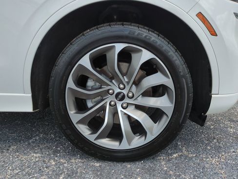 Used 2023 Lincoln Aviator Grand Touring AWD/4WD image 13