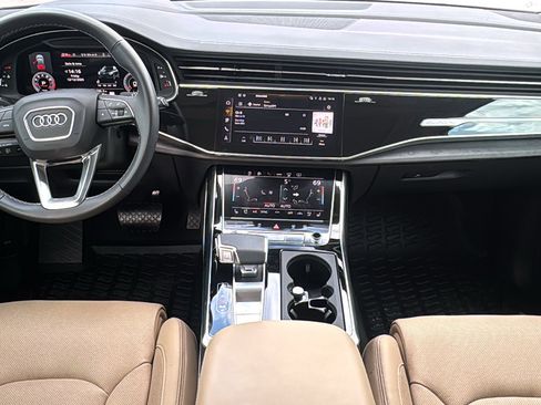Used 2025 Audi Q7 3.0T Prestige image 18