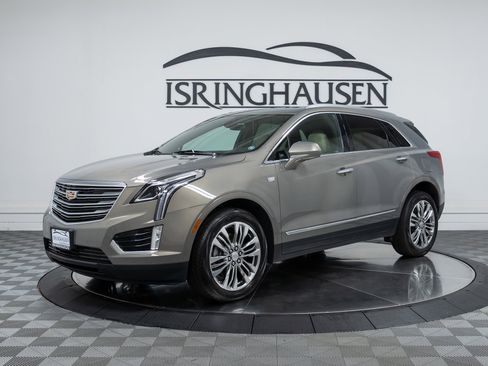 Used 2017 Cadillac XT5 Premium Luxury image 1