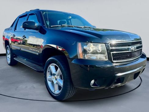 Used 2008 Chevrolet Avalanche LT image 9