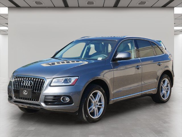 Used 2015 Audi Q5 2.0T Premium Plus w/ Technology Package AWD/4WD image 2