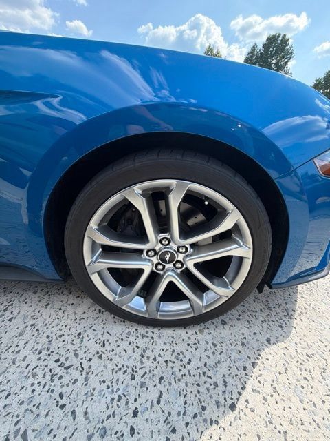 Used 2021 Ford Mustang GT Premium w/ Ford Safe & Smart Package RWD image 37