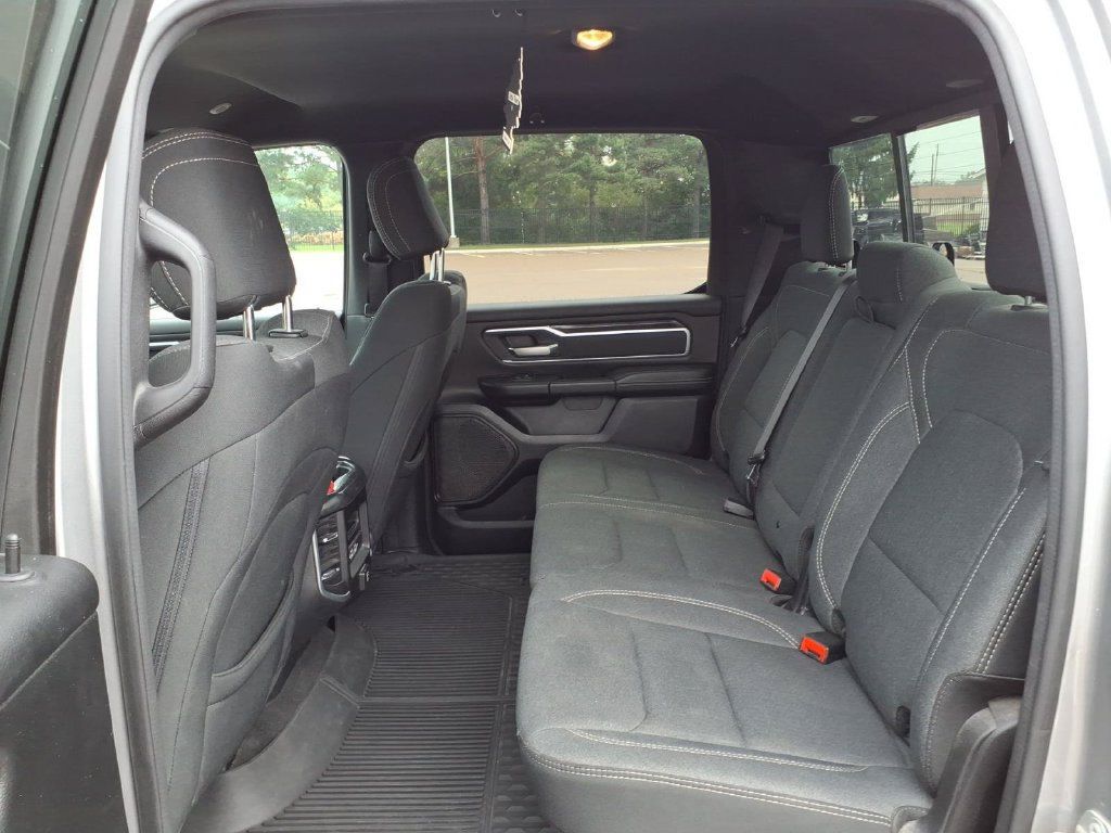 Used 2020 RAM 1500 Big Horn AWD/4WD image 9