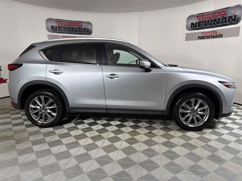 Used 2020 MAZDA CX-5 Grand Touring image 3