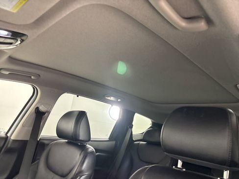 Used 2023 Hyundai Santa Fe Limited image 11