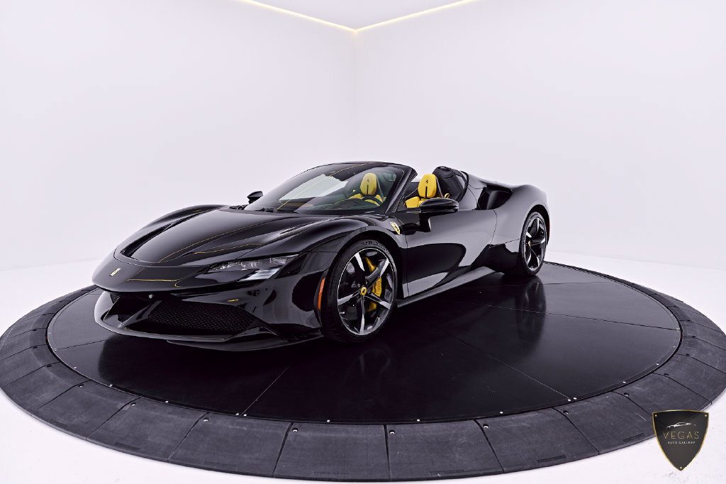 Used 2024 Ferrari SF90 Spider AWD/4WD image 9