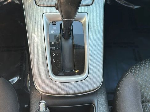 Used 2013 Nissan Sentra SR w/ Premium Pkg FWD image 38