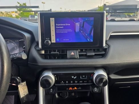 Used 2024 Toyota RAV4 LE image 24