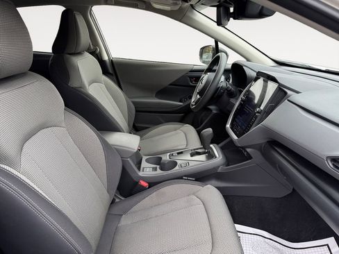 Used 2024 Subaru Crosstrek 2.0i Premium image 17