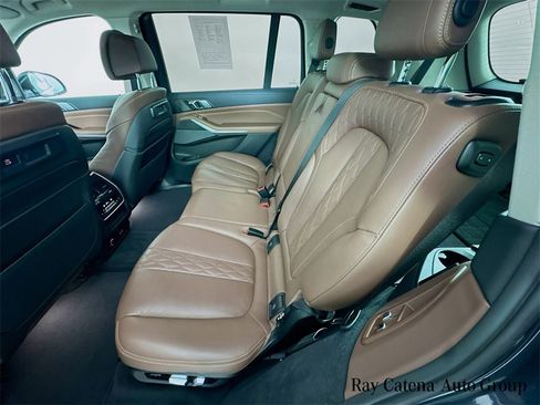 Certified 2022 BMW X7 xDrive40i w/ Premium Package image 26