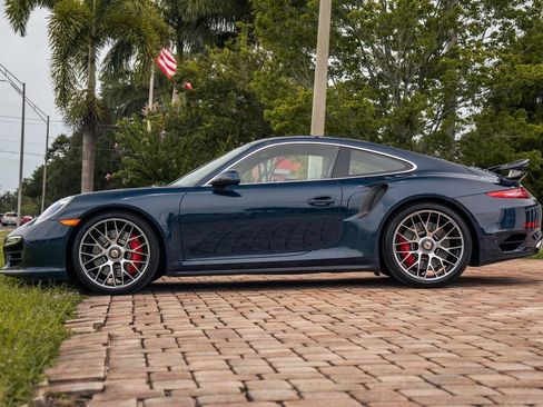 Used 2015 Porsche 911 Turbo AWD/4WD image 2