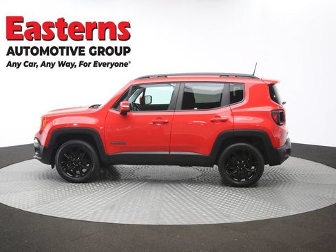 Used 2018 Jeep Renegade Altitude AWD/4WD image 61