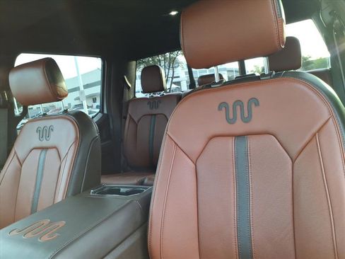 Used 2020 Ford F250 King Ranch w/ Chrome Package image 17