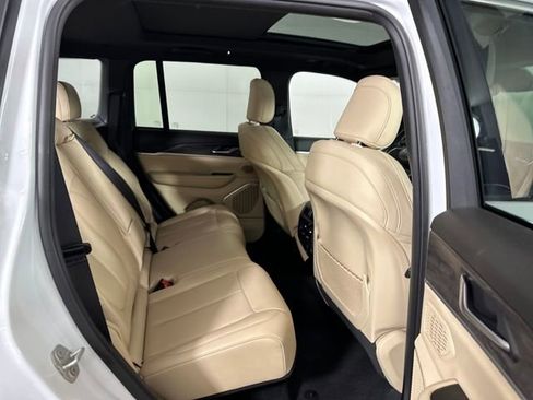 Used 2023 Jeep Grand Cherokee 4WD 4xe image 27