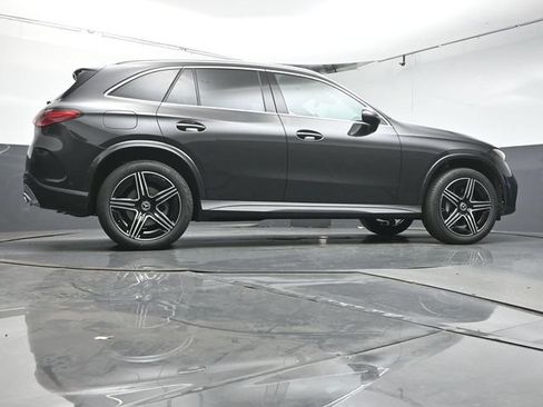 Used 2026 Mercedes-Benz GLC 300 image 43