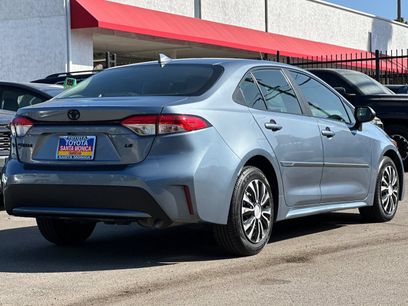 Used 2021 Toyota Corolla LE w/ Carpet Mat Package (TMS)