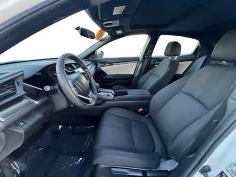 Used 2018 Honda Civic EX image 9