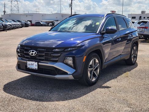 Used 2025 Hyundai Tucson SEL FWD image 2