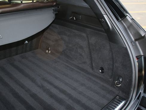 Used 2021 Mercedes-Benz GLE 350 4MATIC image 22