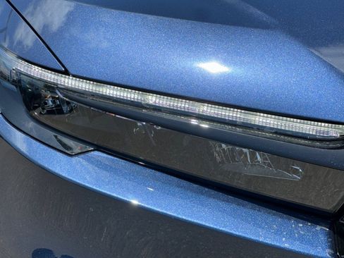 Used 2026 Honda CR-V Sport image 11