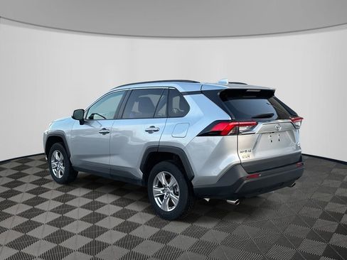 Used 2023 Toyota RAV4 XLE image 5