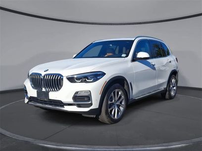 Used 2019 BMW X5 xDrive40i w/ Premium Package 2