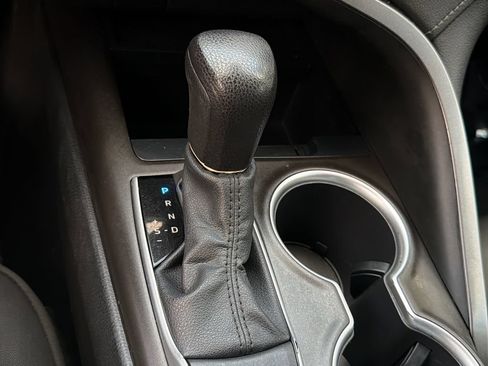 Used 2021 Toyota Camry LE FWD image 24