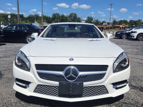 Used 2013 Mercedes-Benz SL 550 image 12