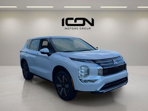 New 2026 Mitsubishi Outlander SE AWD/4WD image 7