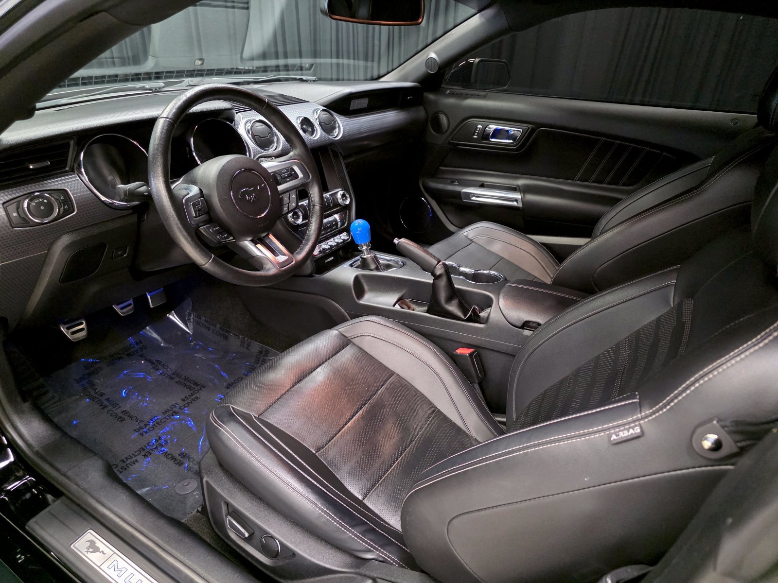 Used 2017 Ford Mustang GT Premium w/ GT Performance Package RWD image 19