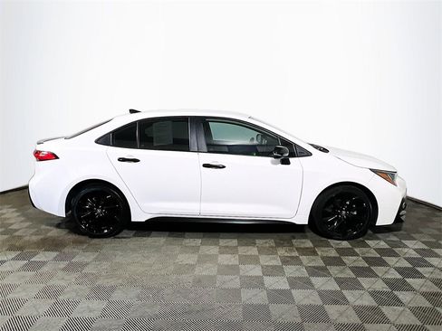 Certified 2020 Toyota Corolla SE image 9