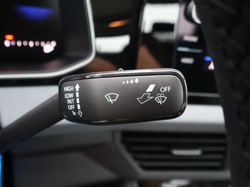 New 2026 Volkswagen Jetta SE image 36