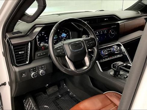 Used 2024 GMC Sierra 1500 Denali Ultimate AWD/4WD image 16