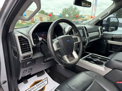 Used 2020 Ford F250 Lariat AWD/4WD image 12